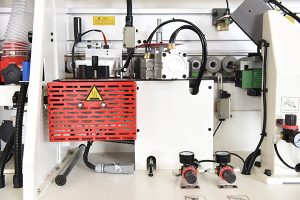 Hat embroidery machine