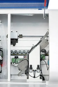 Vertical conveyor view